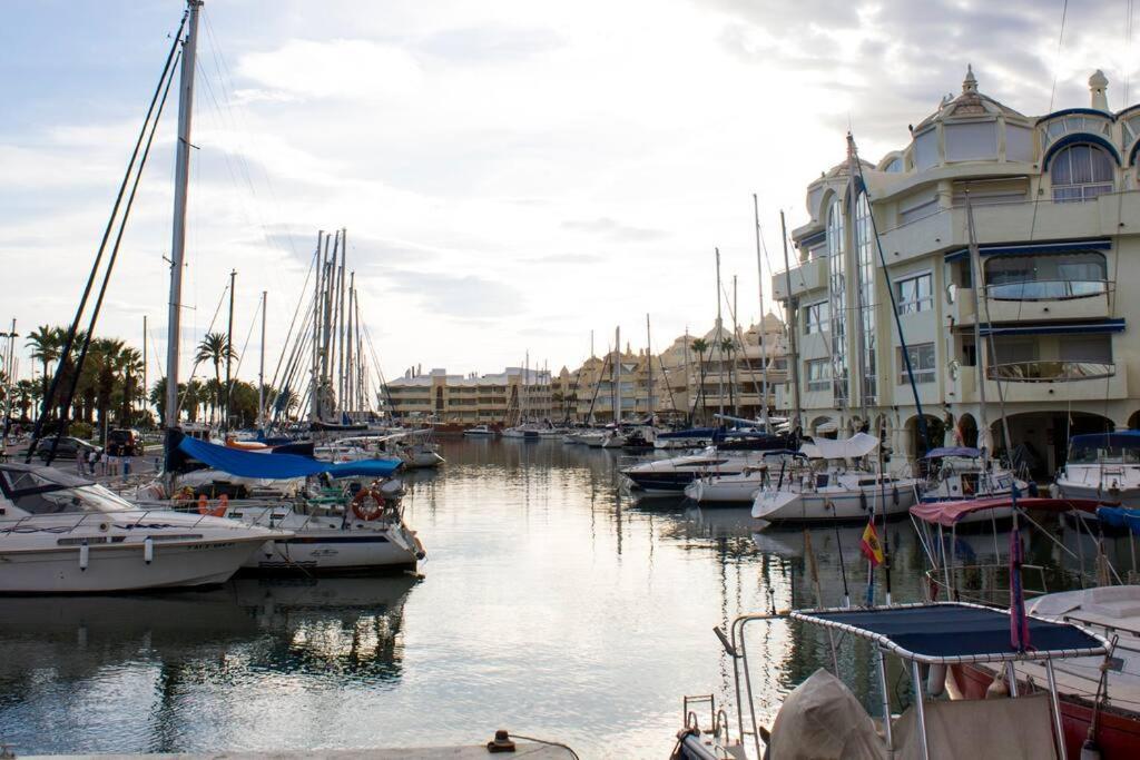 Puerto Marina Luxury 2Bdr Apartment With Sea View 베날마데나코스타 외부 사진