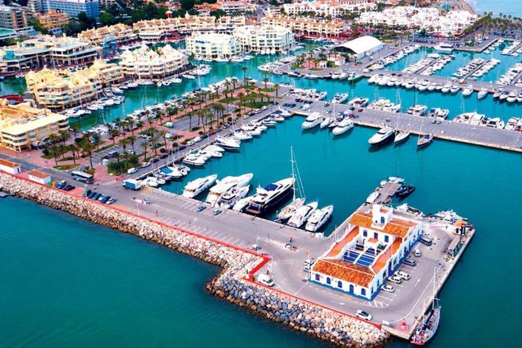 Puerto Marina Luxury 2Bdr Apartment With Sea View 베날마데나코스타 외부 사진