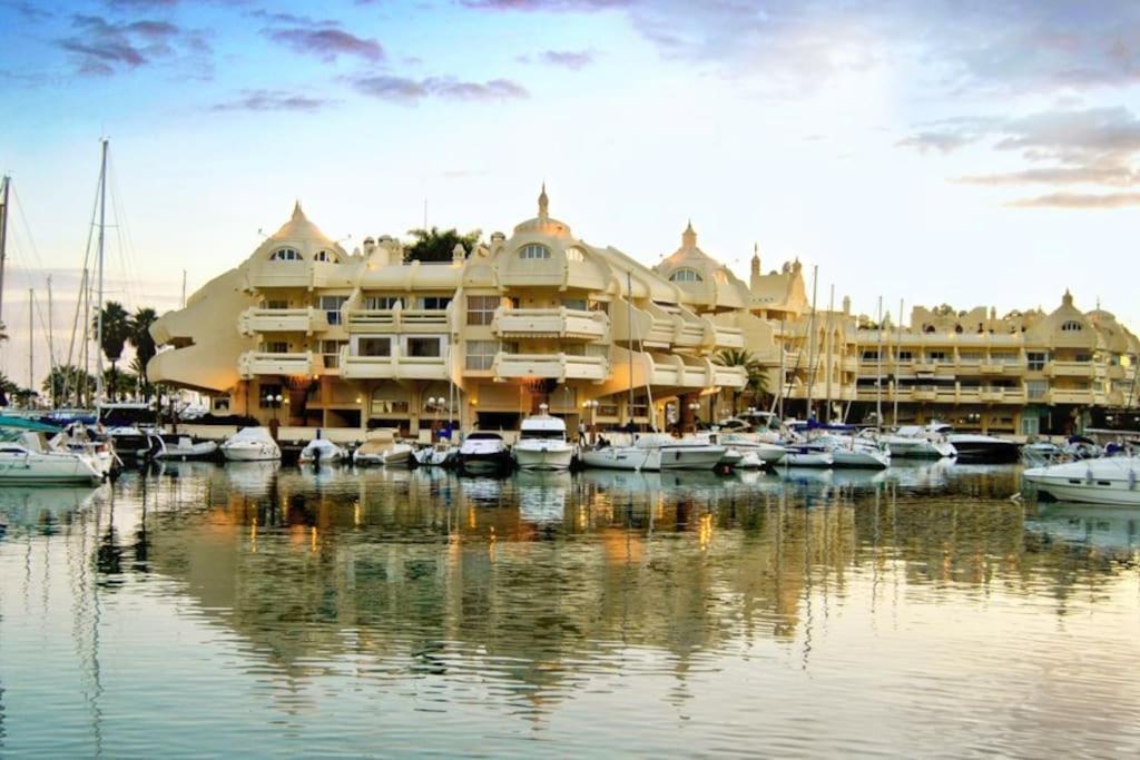 Puerto Marina Luxury 2Bdr Apartment With Sea View 베날마데나코스타 외부 사진