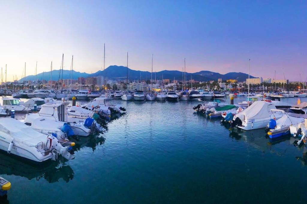 Puerto Marina Luxury 2Bdr Apartment With Sea View 베날마데나코스타 외부 사진